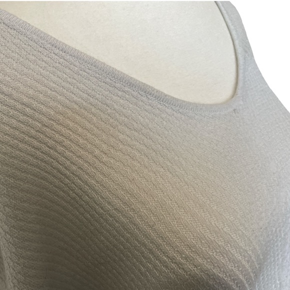 ❤️🔥2/$13❤️🔥 Dynamite strappy criss cross back t-shirt with ribbed front - Picture 5 of 7